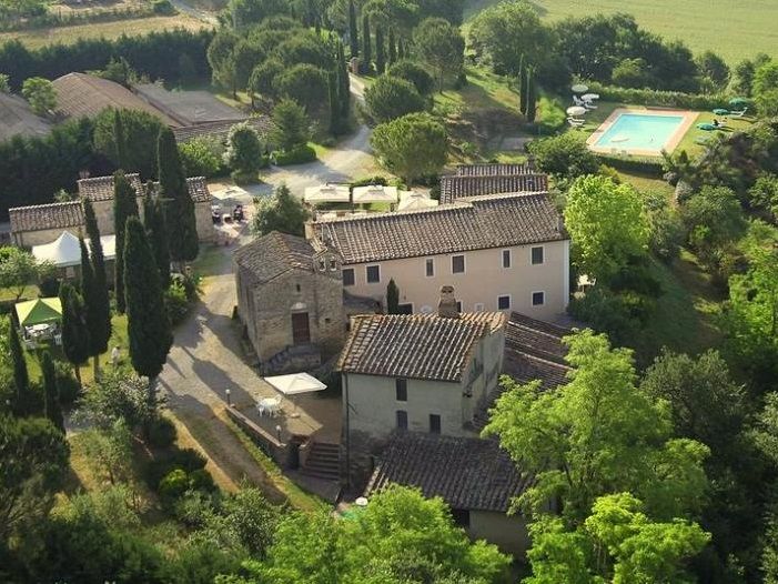 Lorenzo Village, Tuscany - Oliver's Travels