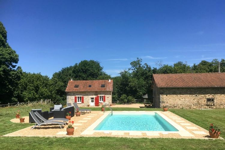 villas in the Dordogne
