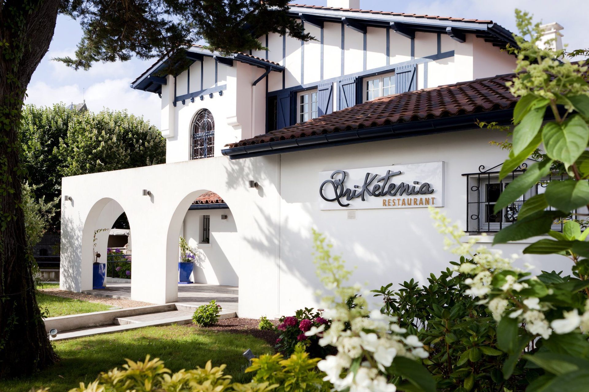 Fine dining restaurant - Aquitaine - Briketenia 