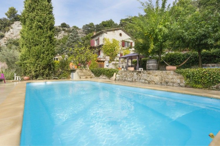 Mas Mayeaux - Provence Alps - Oliver's Travels