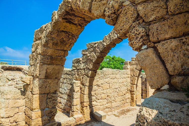 Arch overlappings of malls of antique times. National park Caesarea on the Mediterranean Sea. Israel