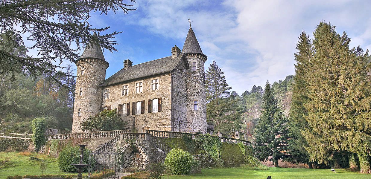 Chateau Chamborigaud - Languedoc - Oliver's Travels