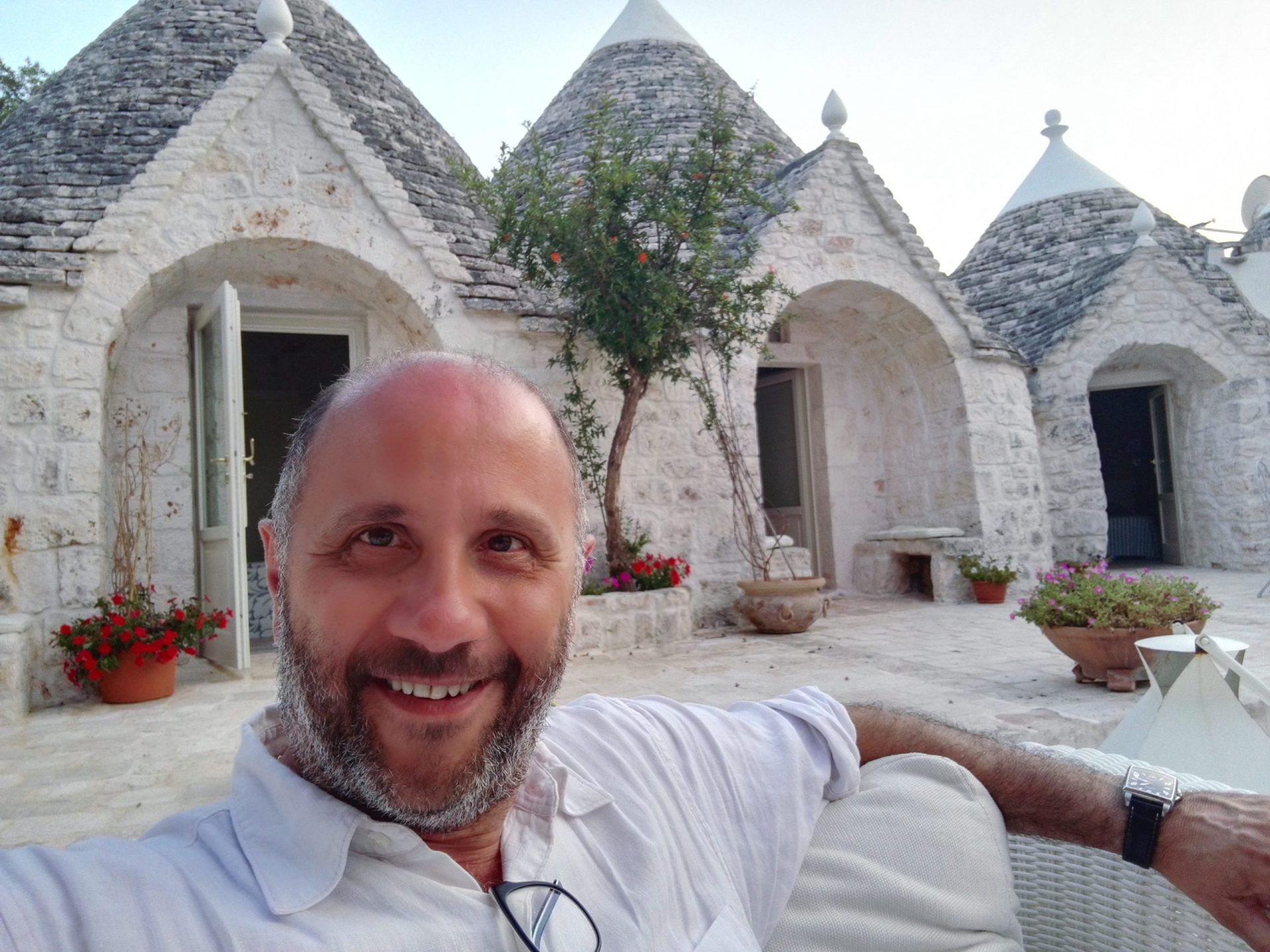Short afternoon break at Trulli Emilia