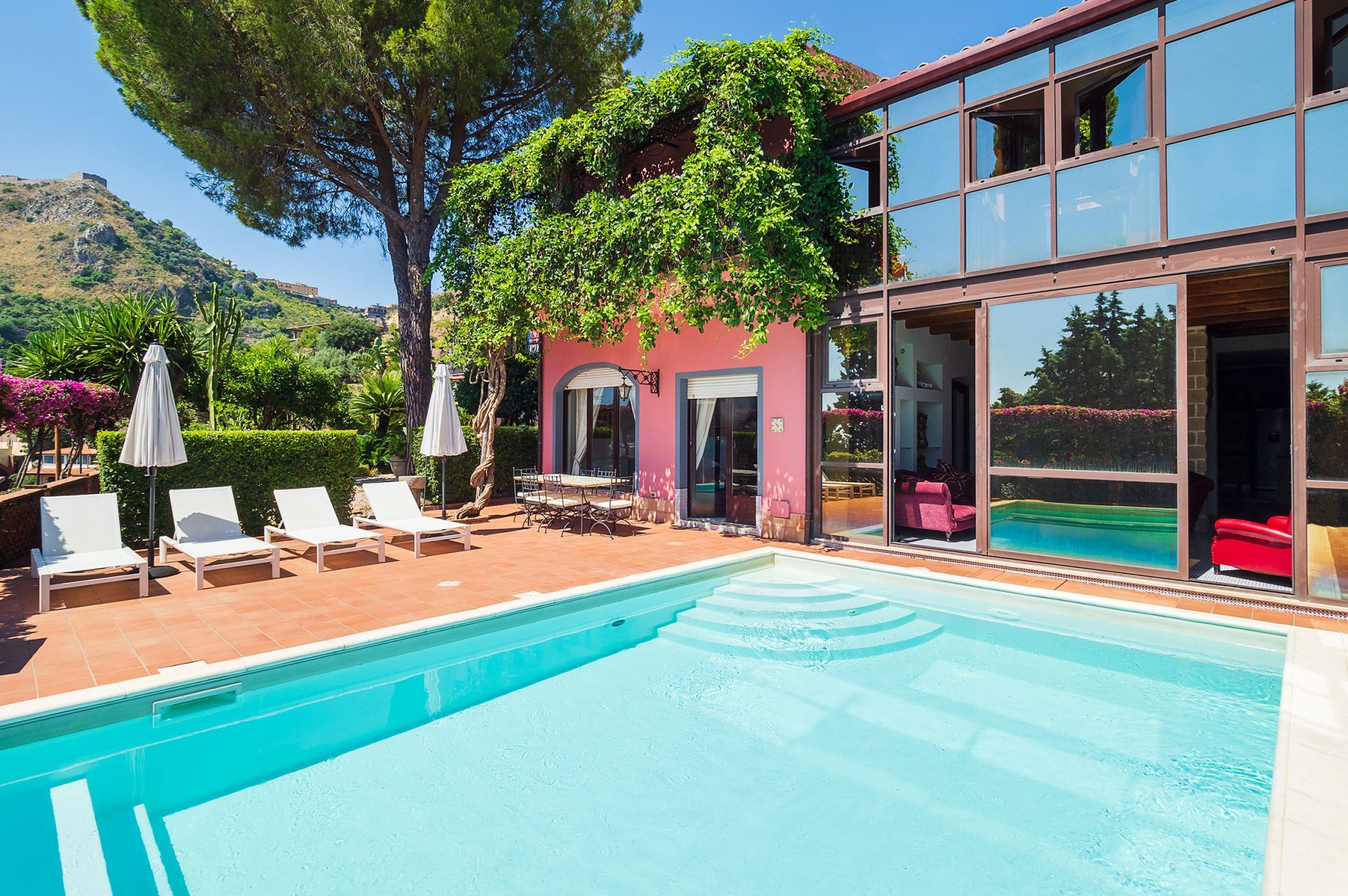 Villa Atenasio