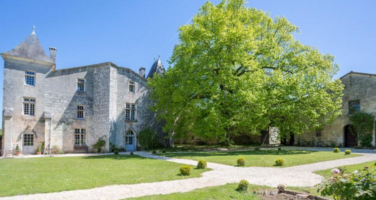 Chateau De Seyres