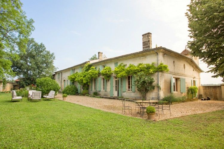 Maison du Vin - Aquitaine - Oliver's Travels - Villas in Aquitaine 