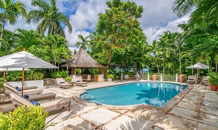 Almond Hill, Jamaica