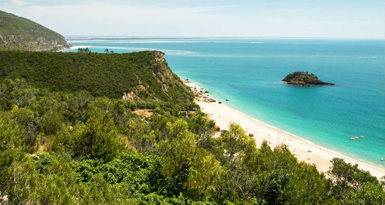 Parque Natural da Arrábida best beaches in lisbon