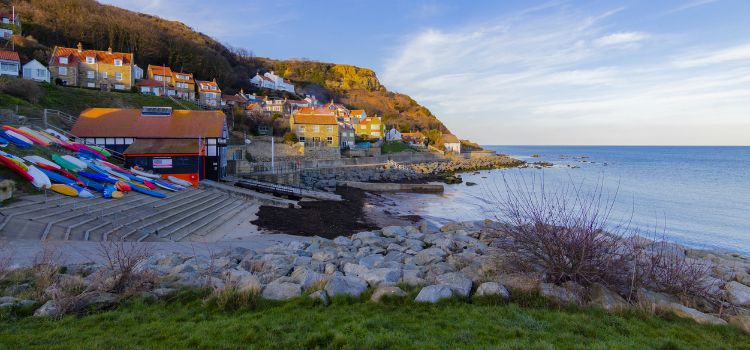 Runswick Bay - Best beaches in Yorkshire