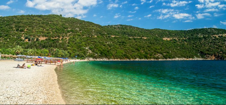 Antisamos Beach