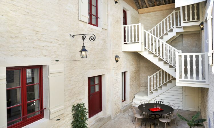Les Grands Crus Burgundy Eco Friendly Villas