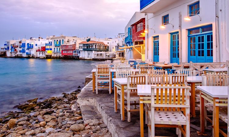 Tavernas in Mykonos - Mykonos Travel Guide