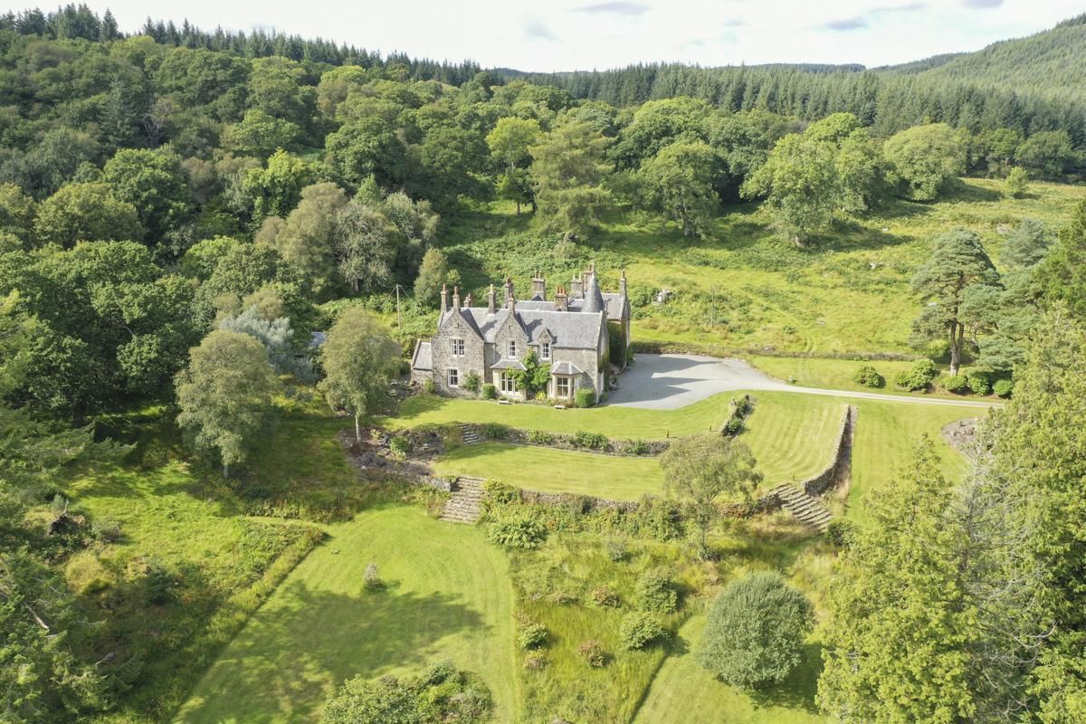 Tarbert Country Manor - Argyll - Oliver's Travels