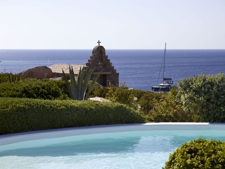 Chapels for a wedding in Greece header