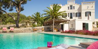Villas in Spain with pools
