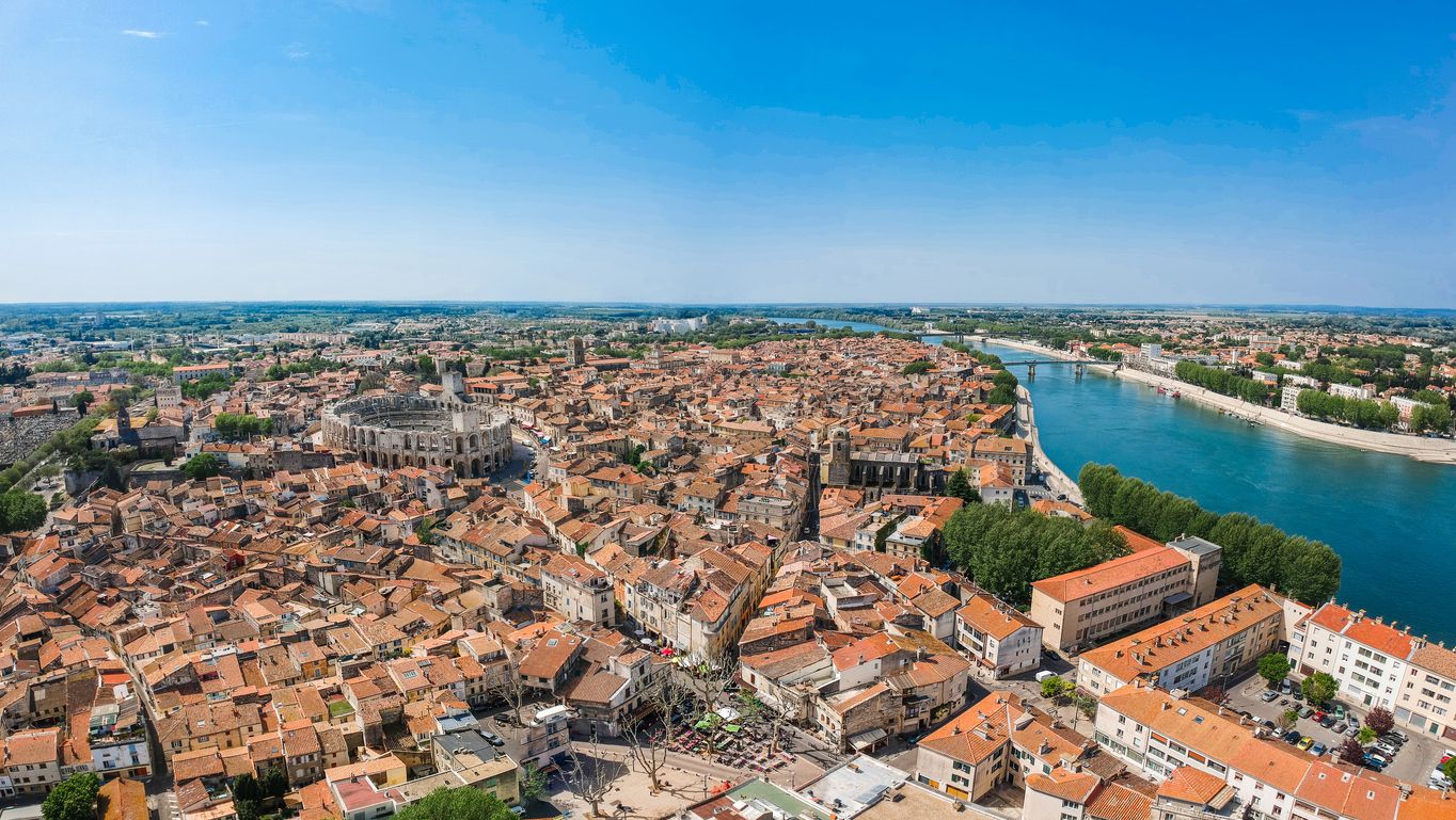 Arles
