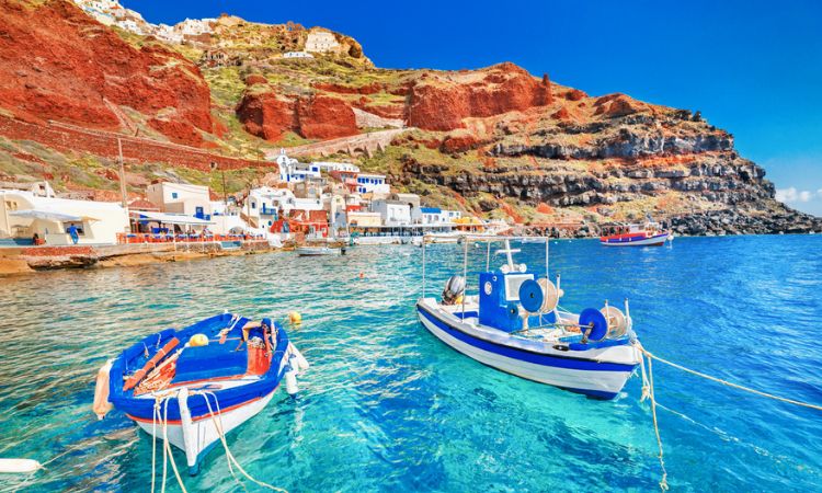 Santorini boat trip