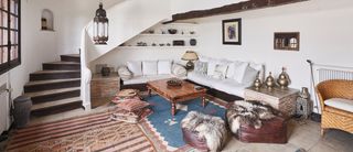 Interior Travel Trends header