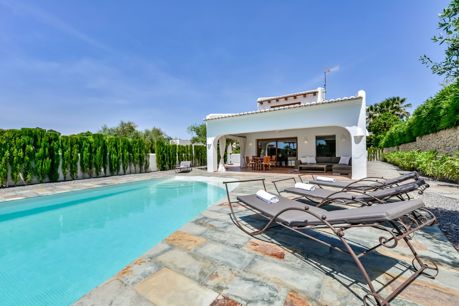Villa Alla - villas on the Costa Blanca