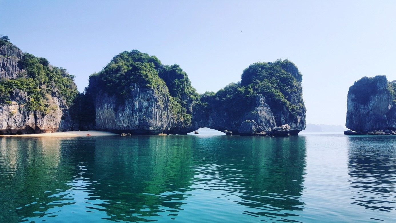 Halong Bay 2