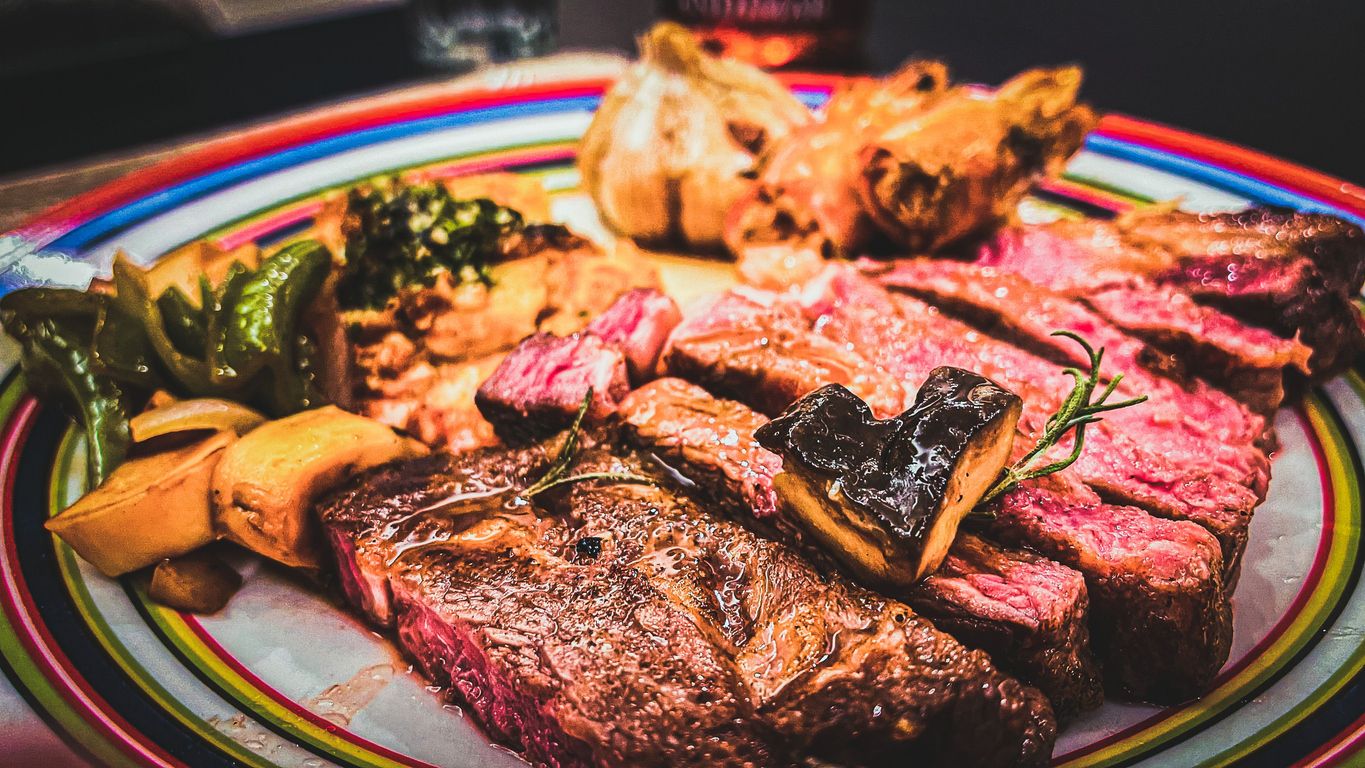 Bistecca alla Fiorentina - foods in Florence