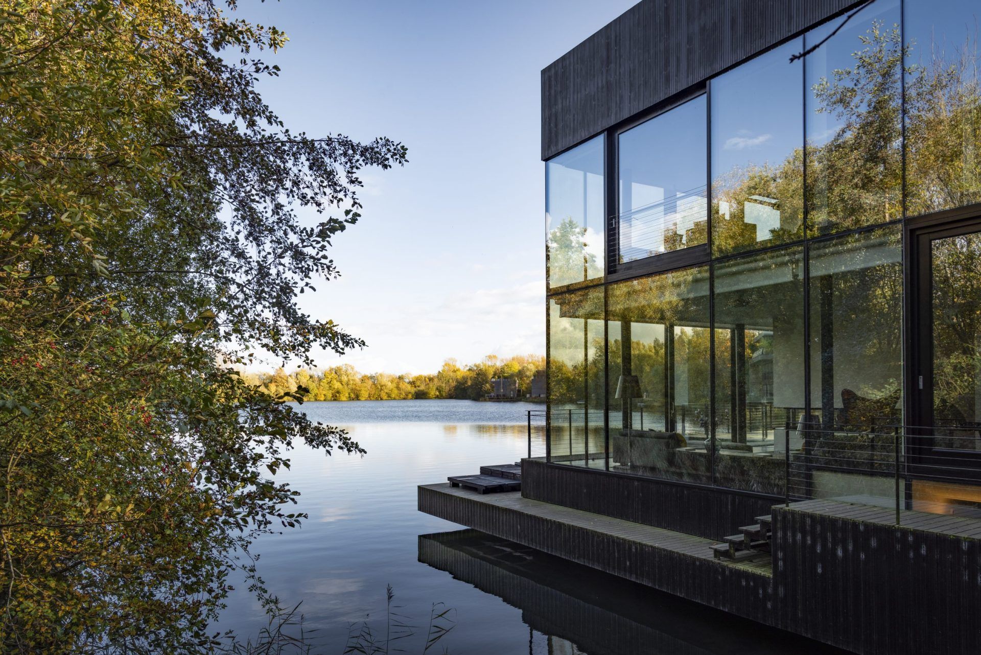 Huntsman Lake House - wild swimming