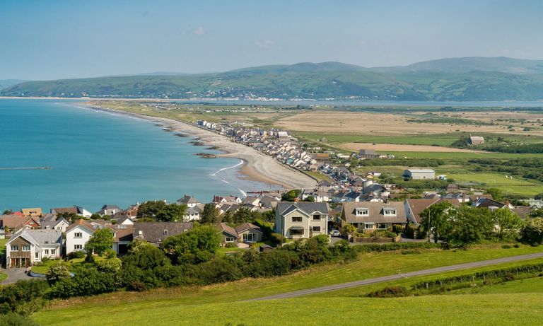 Long Sand Beach in Ceredigion