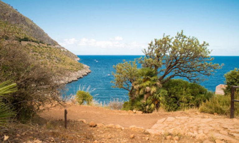 Lo Zingaro Beach