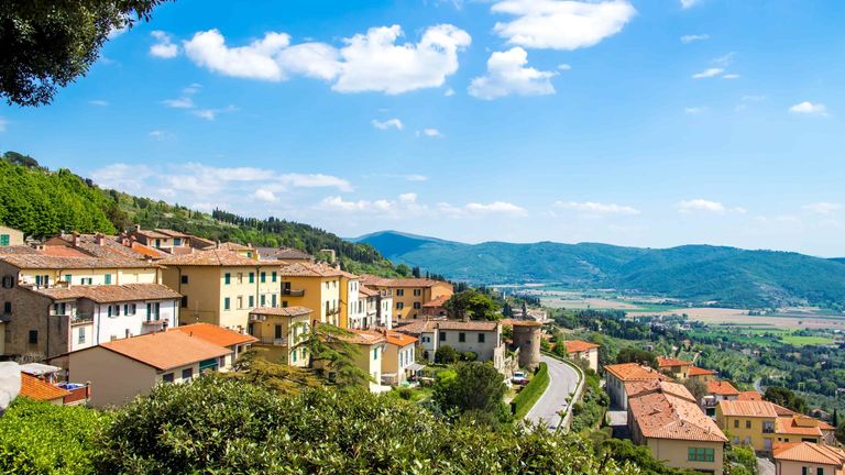 Hillside Villas in Cortona