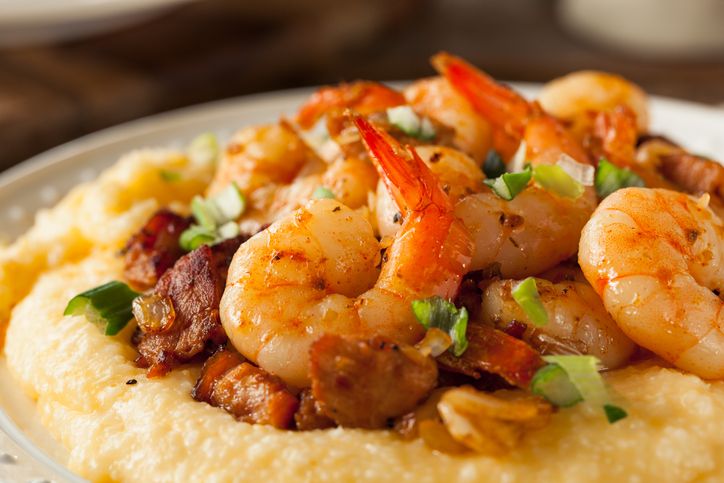Shrimp and grits - food to try in Anna Maria Island